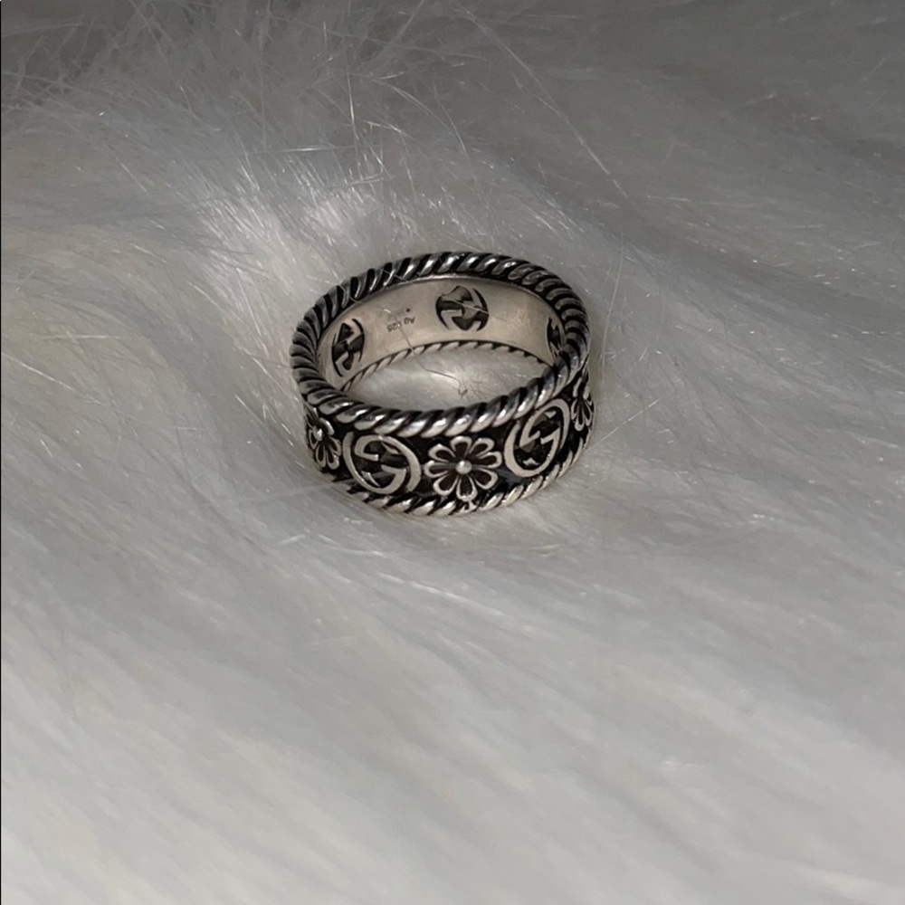 Gucci Ring